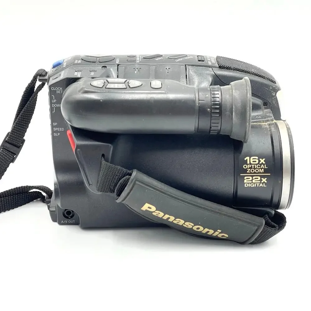Panasonic Palmcorder PalmSight Camcorder PV-L657 VHS No Battery Untested
